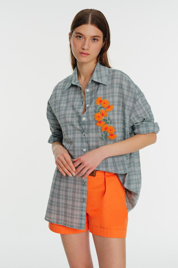 Uzun Kol Nakış Detaylı Ekose Pamuk Gömlek