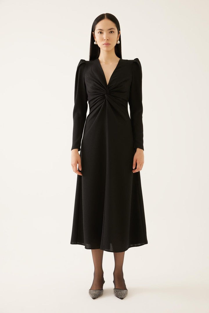 Düğüm Detaylı Midi Elbise