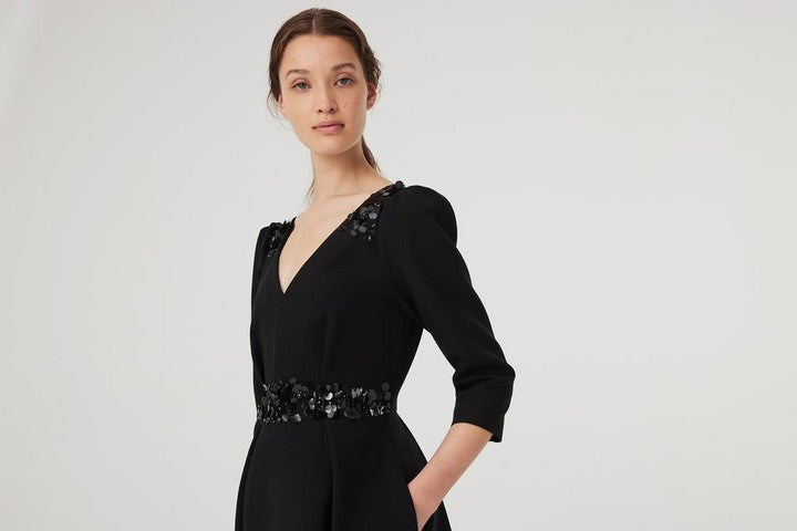 Taş İşleme Detaylı Midi Elbise