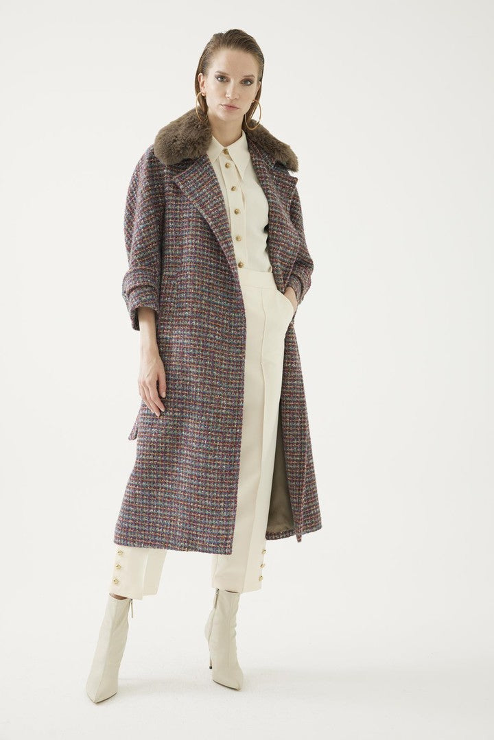 Desenli Kürklü Manto