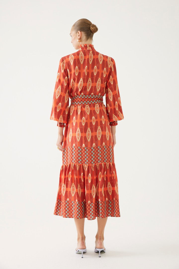 Geometrik Desenli Elbise