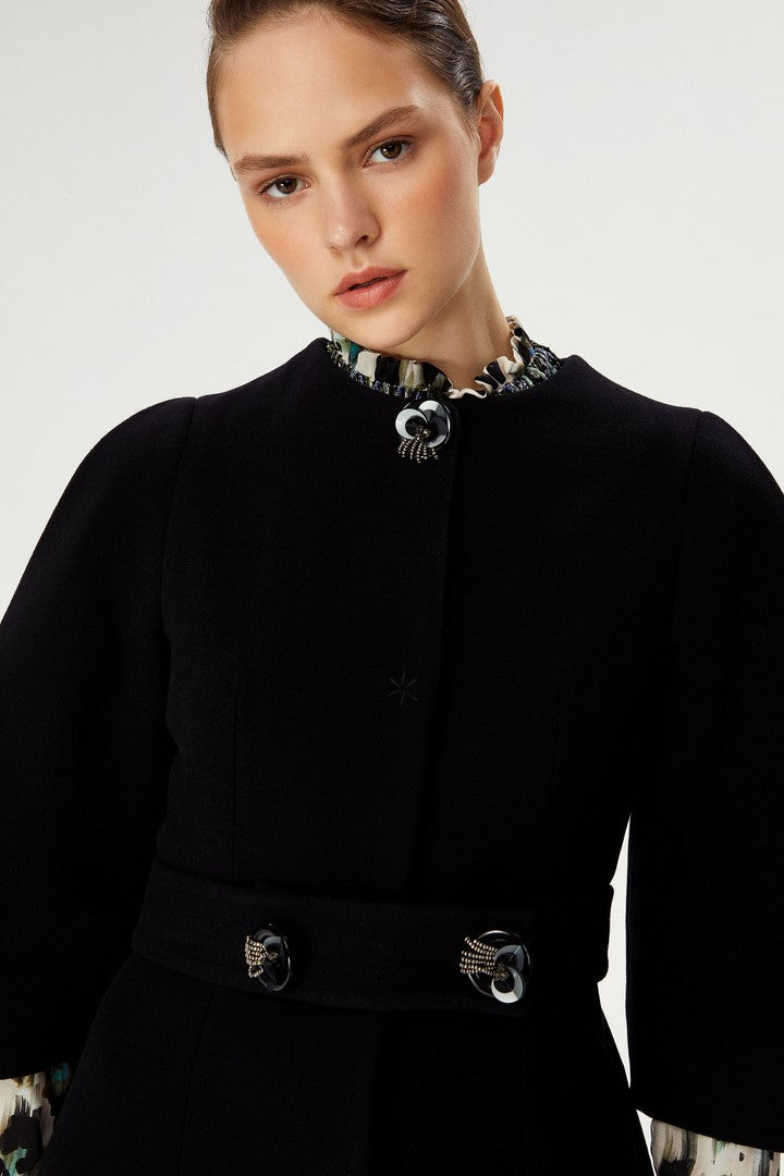 Kol Detaylı Kapitone Kaban