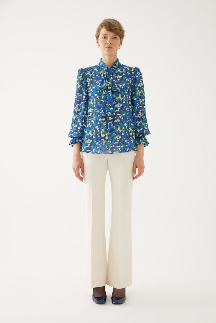 Boyundan Bağlamalı Regular Desenli Bluz