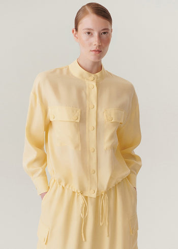 Hakim Yaka Çift Cepli Ayarlanabilir Bağcıklı Rahat Kalıp Lyocell Ceket