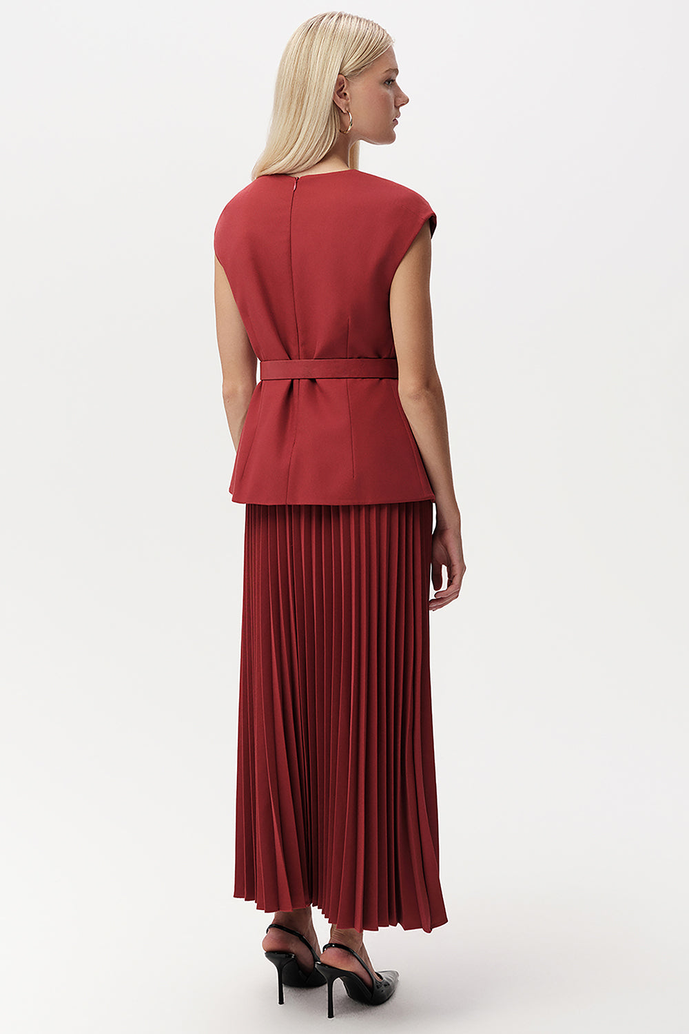 Bisiklet Yaka Kemerli Plisoley Slim Fit Midi Kiremit Elbise