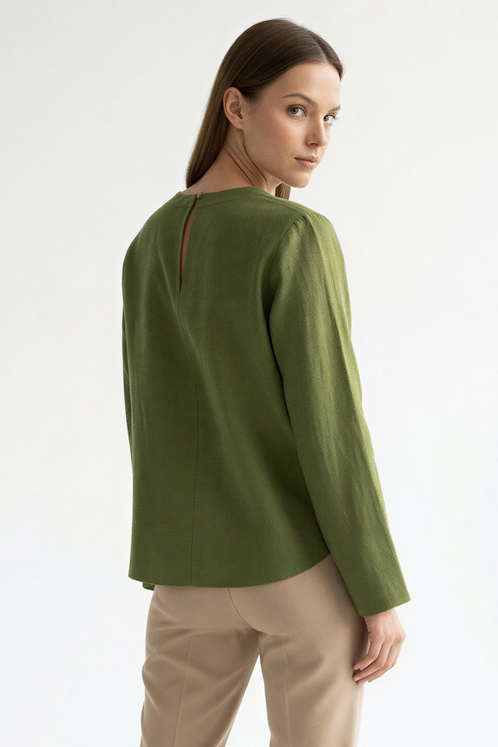 Bisiklet Yaka Uzun Kollu Yakası İşlemeli Keten Regular Haki Bluz