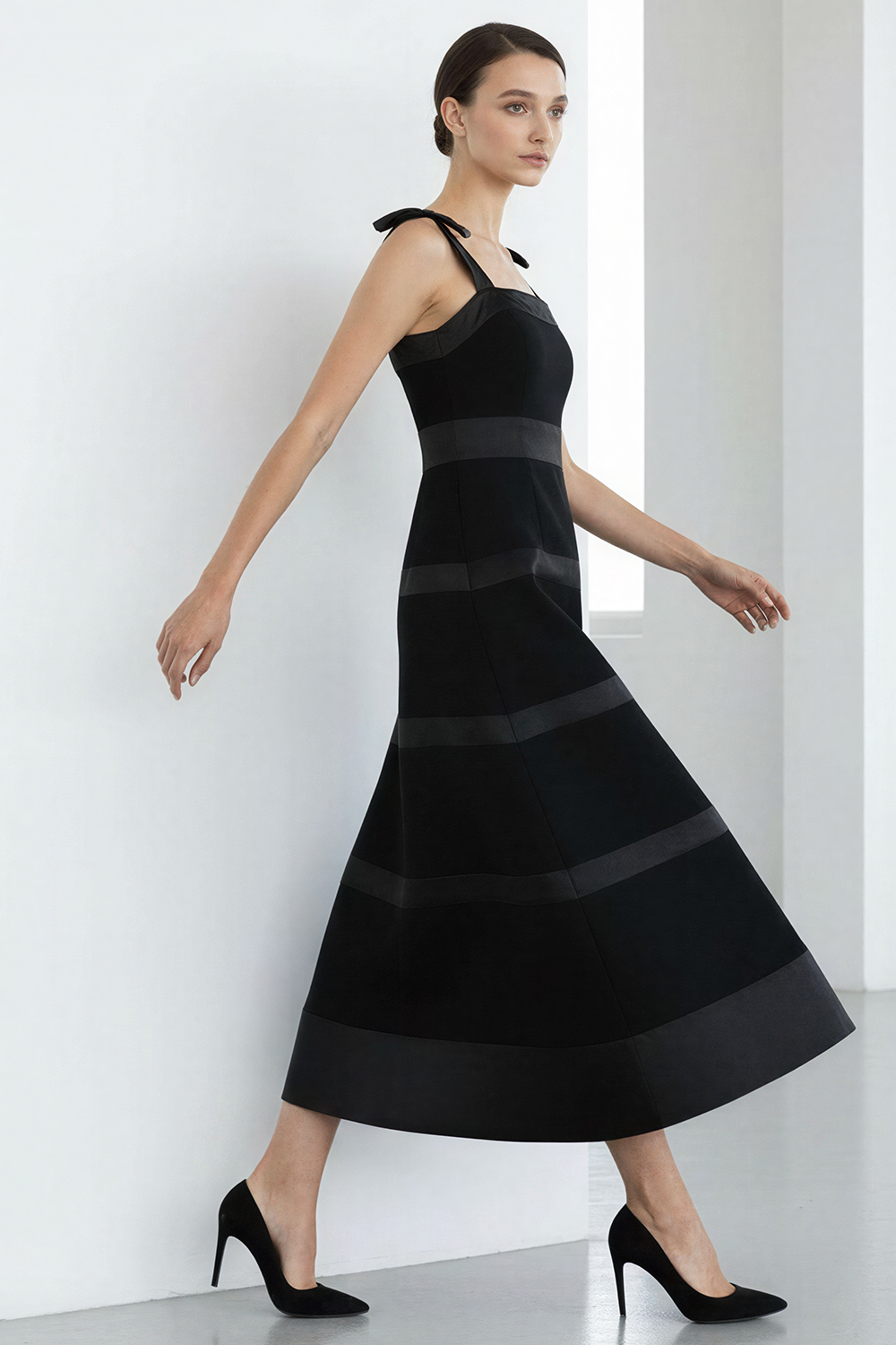 Şerit Detaylı Astarlı Regular Midi Elbise