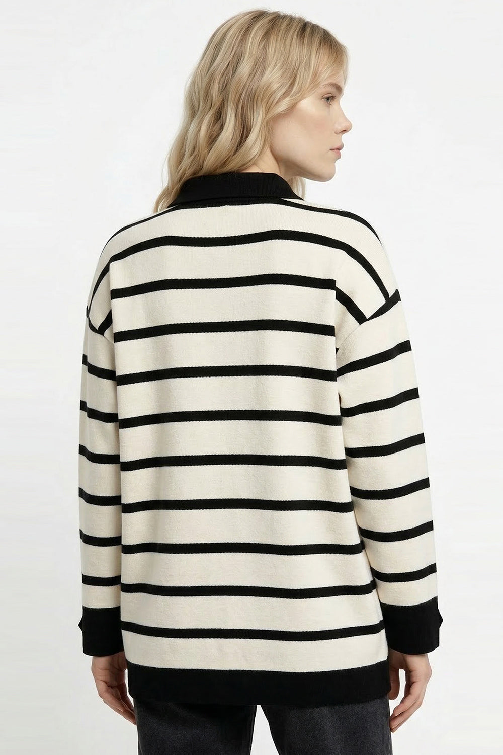 Uzun Kollu Düğmeli Oversize Triko Siyah Krem Hırka