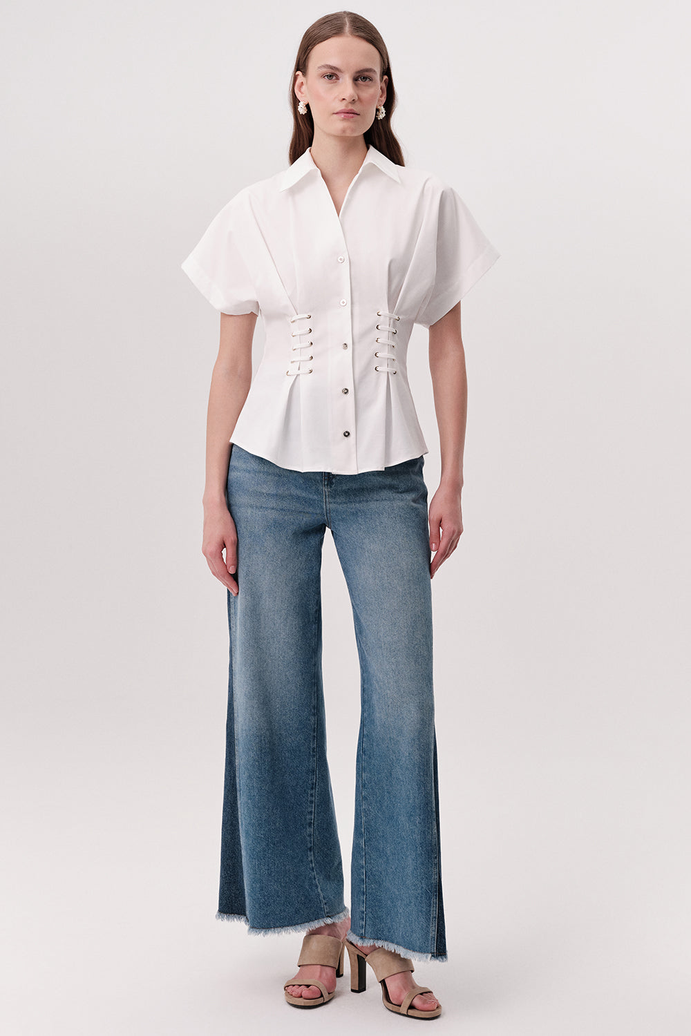 Gömlek Yaka Bağcık Detaylı Bele Oturan Regular Ekru Gömlek