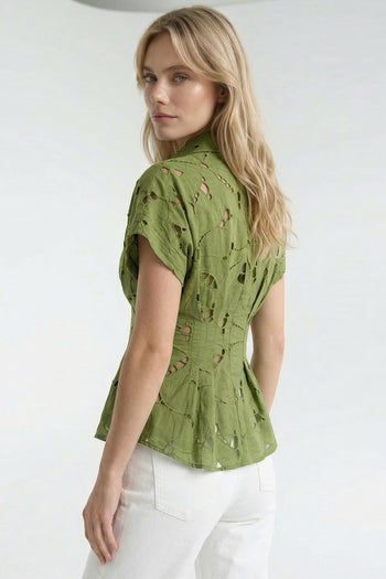 Gömlek Yaka Kısa Kollu Delikli Bele Oturan Regular Yeşil Gömlek