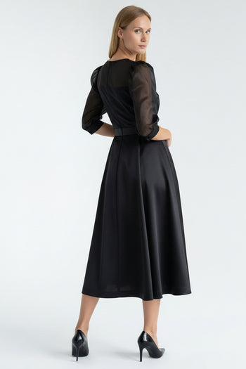 Bele Oturan Kristal Taş İşlemeli Saten Regular Siyah Midi Elbise