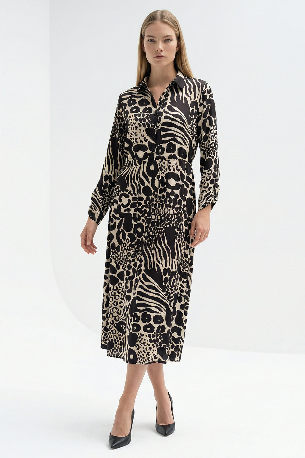 Belden Bağlama Detaylı Midi Boy Desenli Elbise