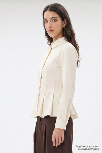 Bele Oturan Pileli Uzun Kollu Slim Fit Ekru Gömlek