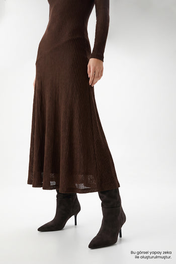 Astarlı Dantel Kloş Midi Slim Fit Örme Kahverengi Elbise