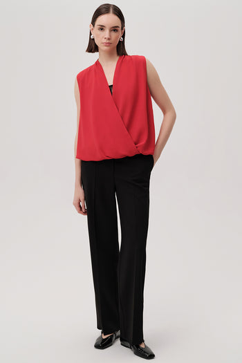 V Yaka Kolsuz Dökümlü Regular Kırmızı Bluz