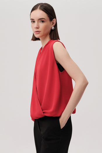 V Yaka Kolsuz Dökümlü Regular Kırmızı Bluz