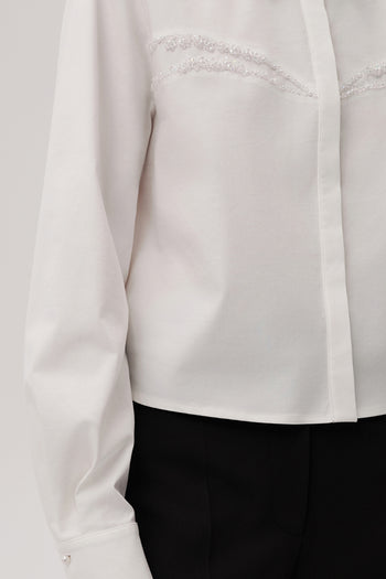 Pamuklu Uzun Kol Kristal Taşlı Slim Fit Kemik Gömlek