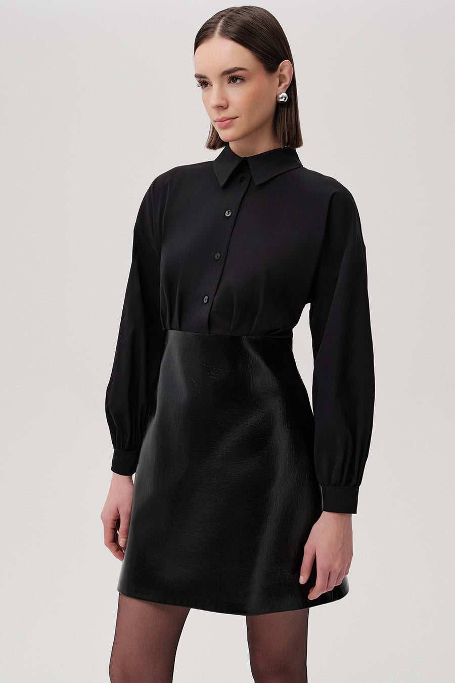 Gömlek Yaka Eteği Deri Slim Fit Mini Siyah Elbise