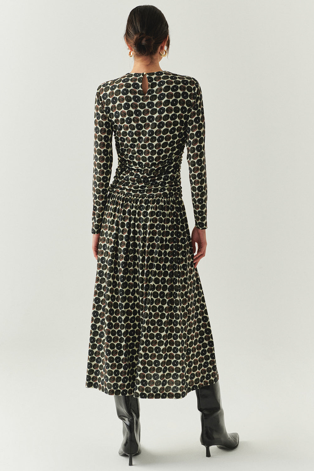 Bisiklet Yaka Uzun Kollu Drapeli Slim Fit Örme Midi Çok Renkli Elbise