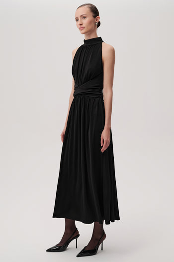 Pliseli Halter Yaka Örme Siyah Elbise