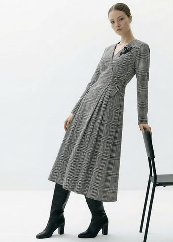 Ekose Beli Kemer Detaylı Anvelop Slim Fit Midi Elbise