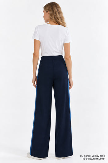 Geniş Paça Yanları Denim Şeritli Regular Örme Pantolon