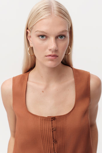 Kare Yaka Düğmeli Keten Regular Taba Gömlek