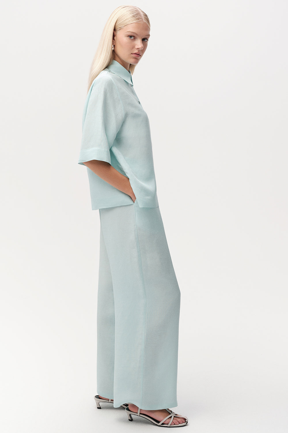 Gömlek Yaka Düğmeli Kısa Kollu Regular Turkuaz Gömlek