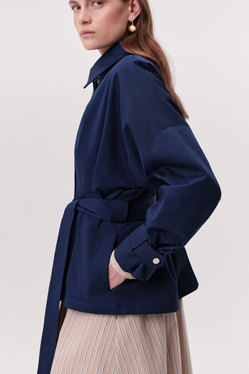 Pileli Ceket Yakalı Kuşaklı Cepli Regular Lacivert Trençkot