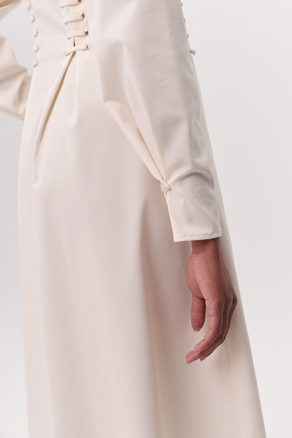 Kuş Gözü Detaylı Cepli Gömlek Yaka Regular Midi Krem Elbise