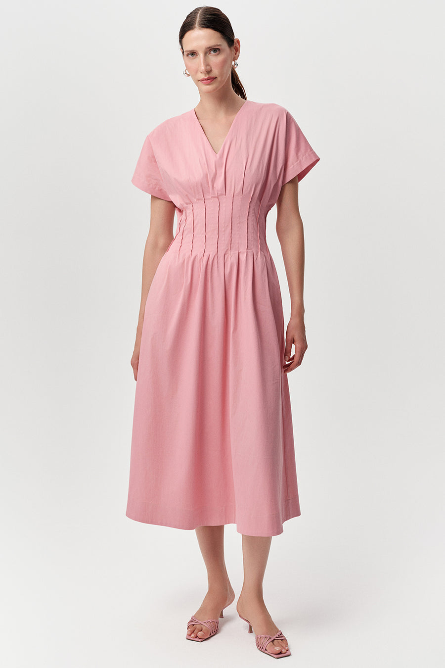 Kısa Kollu V Yaka Bele Oturan Cepli Slim Fit Midi Pembe Elbise