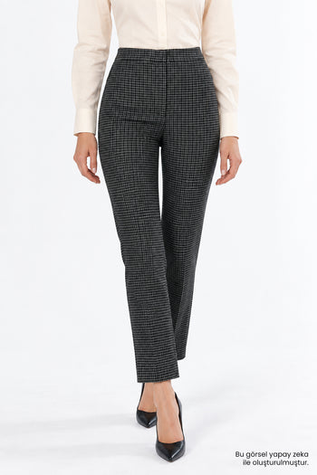 Arkası Lastikli Dar Paça Slim Fit Çok Renkli Pantolon