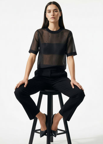 Boncuk İşlemeli Bisiklet Yaka Kısa Kol Regular Bluz