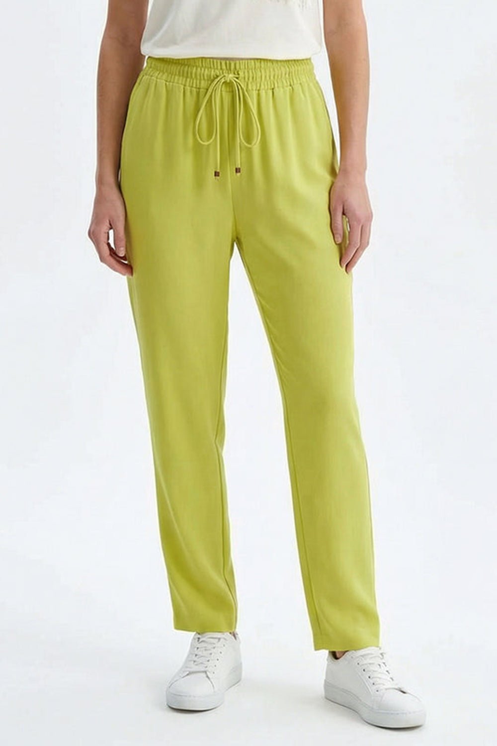 Bağcık Detaylı Regular Pantolon