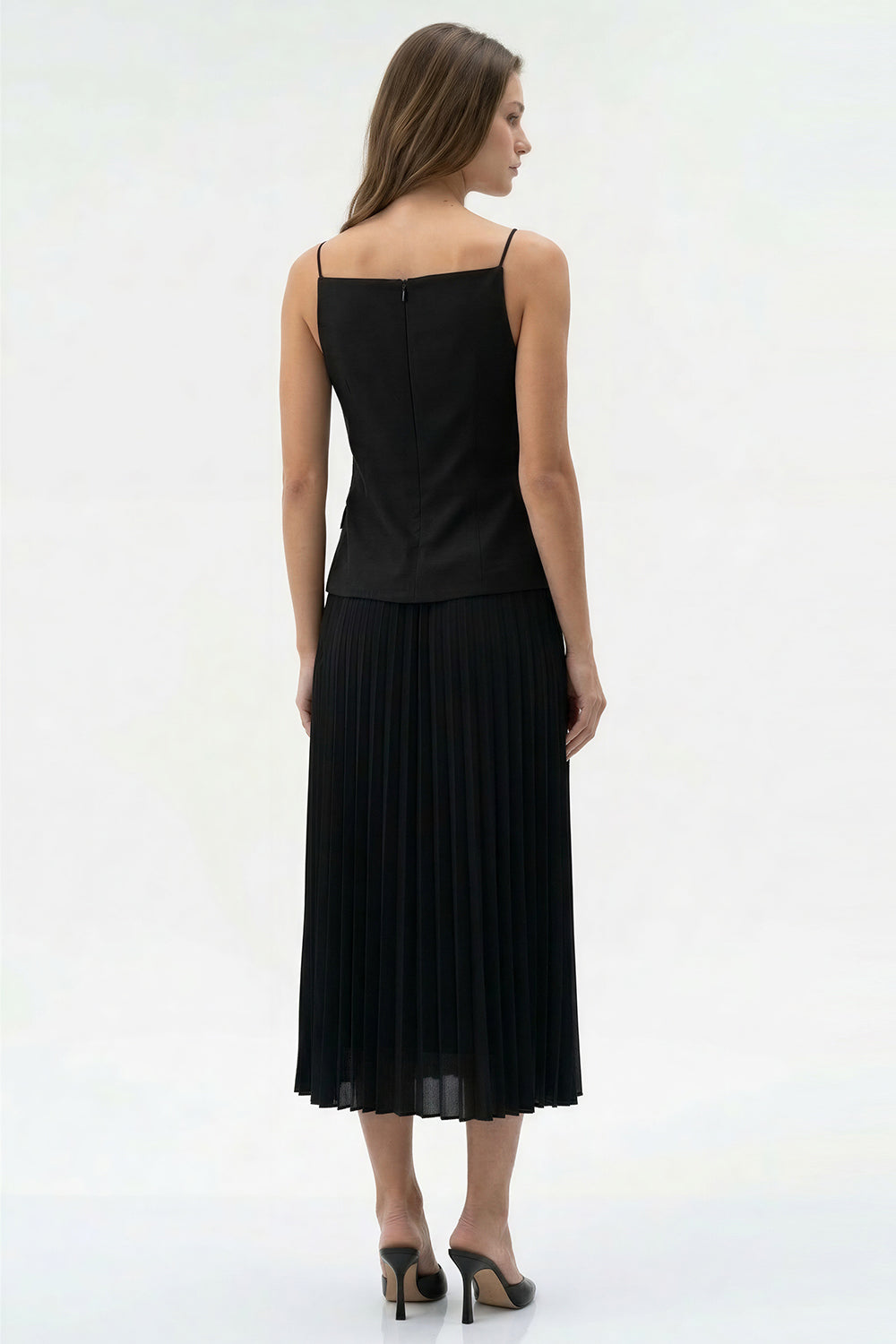 Kolsuz Pliseli Keten Garnili Regular Midi Siyah Elbise