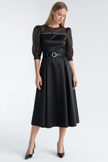 Bele Oturan Kristal Taş İşlemeli Saten Regular Siyah Midi Elbise