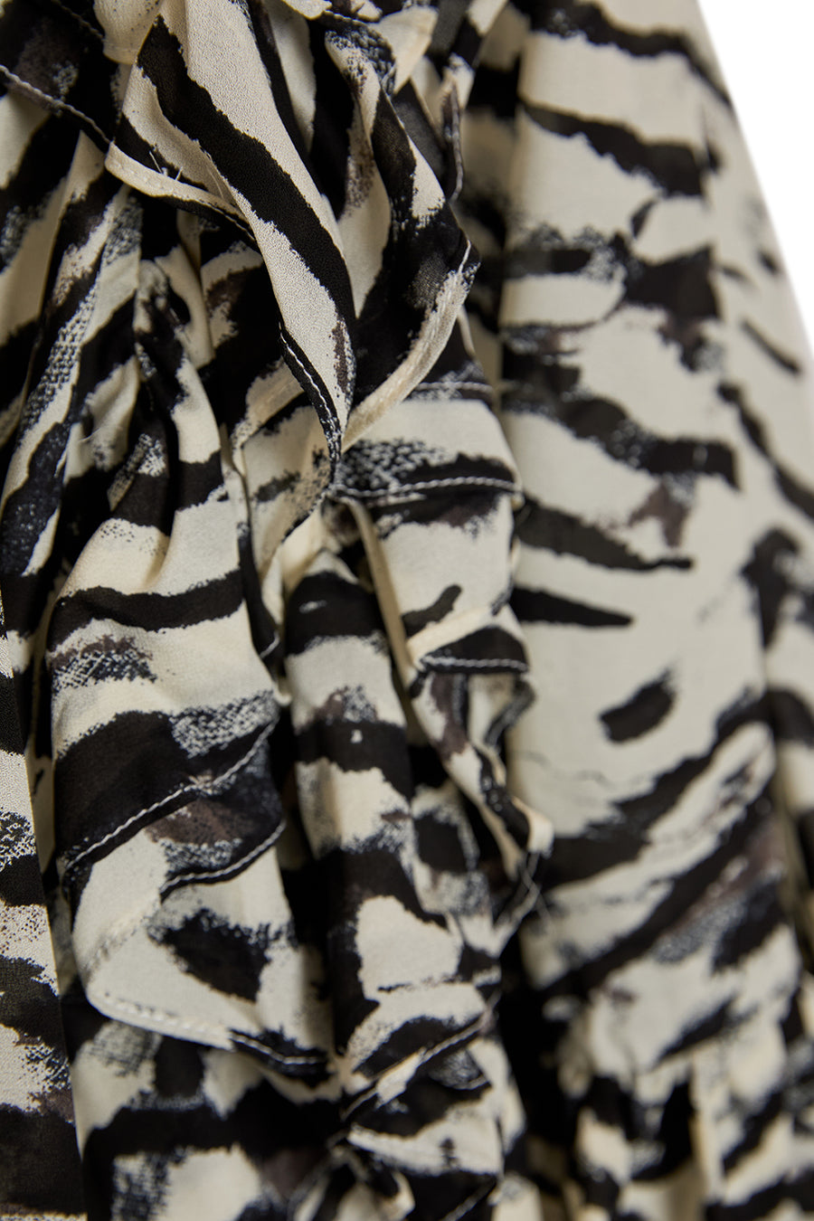 Uzun Kollu Fırfır Detaylı Zebra Desen Dokuma Mini Elbise