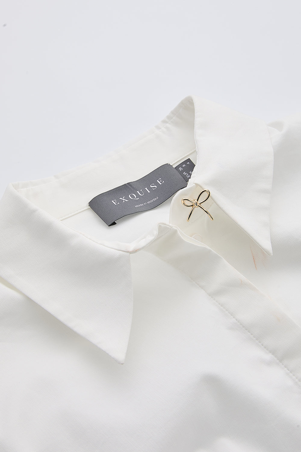 Gömlek Yaka Kuş Gözü Detaylı Bele Oturan Regular Beyaz Gömlek