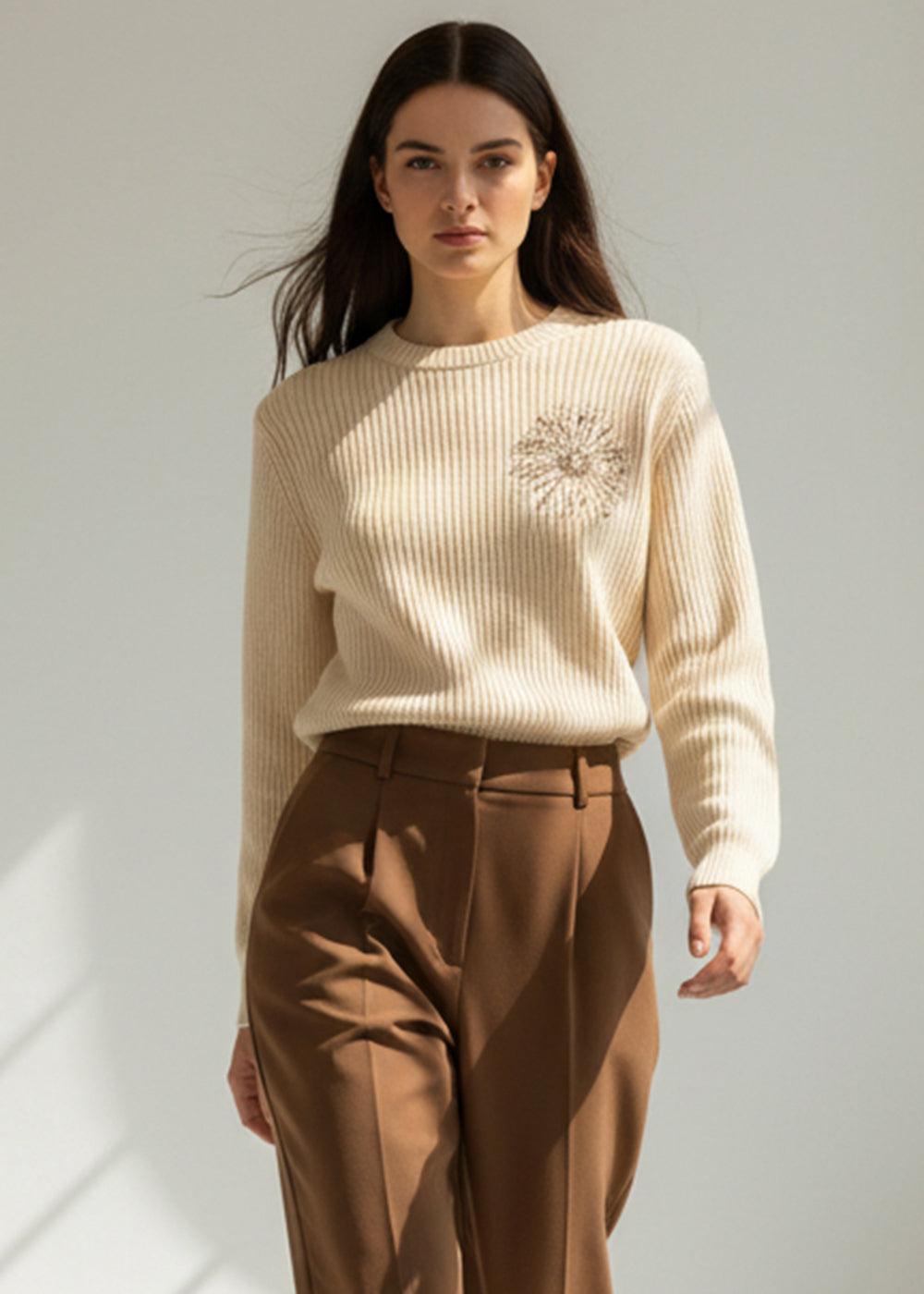 Taş Detaylı Uzun Kollu Kemik Triko Kazak