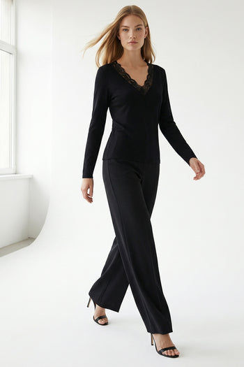 Uzun Kollu Dantel Detaylı Regular Siyah Örme Bluz