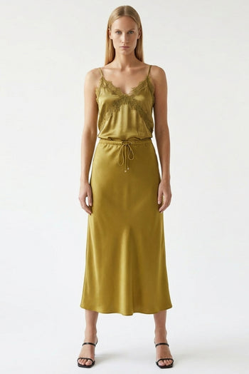 Saten Yüzeyli Bağcıklı Regular Dokuma Midi Etek