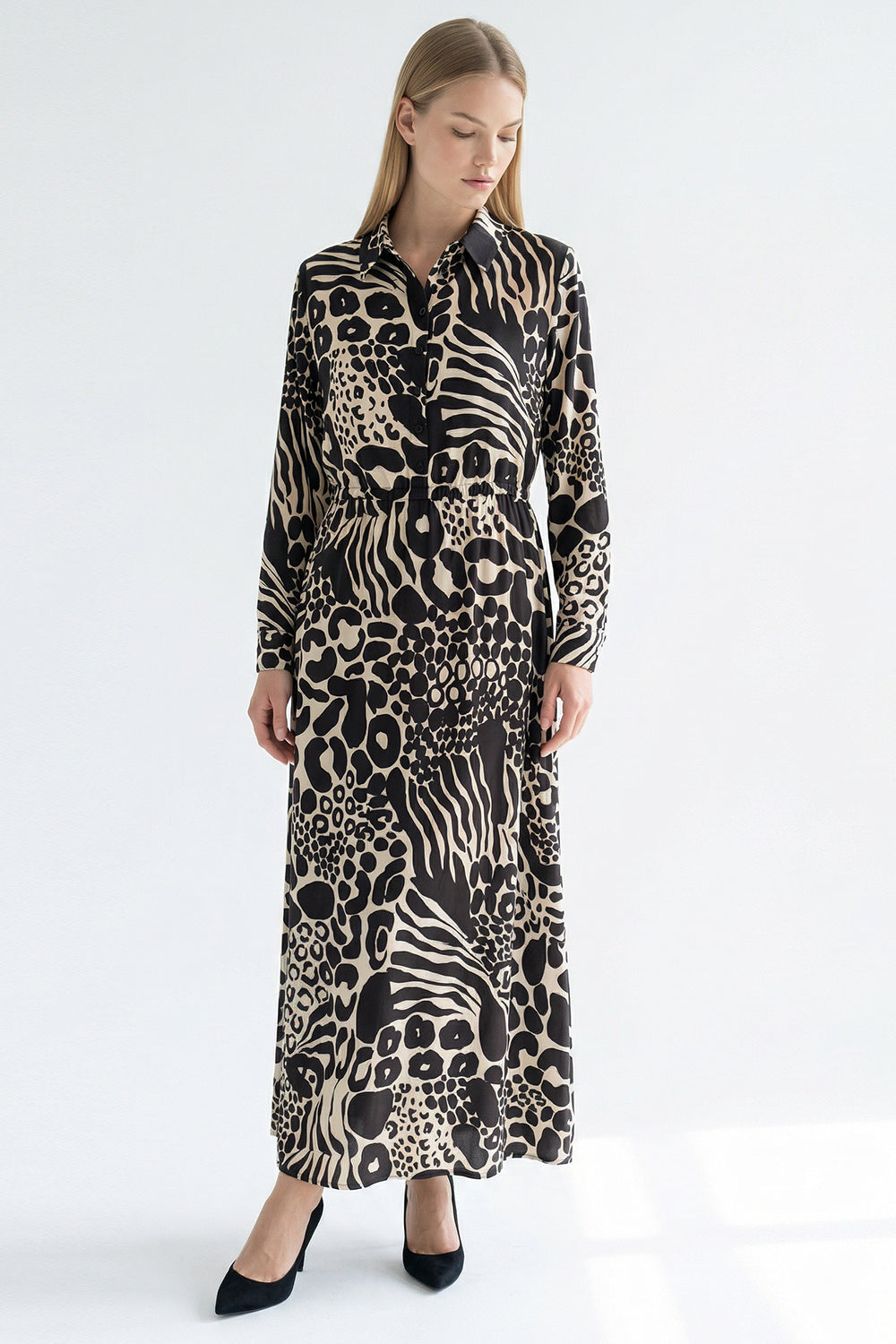 Belden Bağlama Detaylı Midi Boy Desenli Elbise