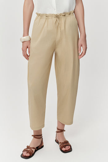 Beli Bağcıklı Cepli Dar Paça Regular Dokuma Bej Pantolon