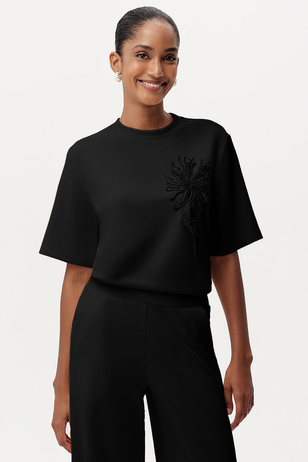 Taş İşlemeli Bisiklet Yaka Kısa Kollu Regular T-Shirt