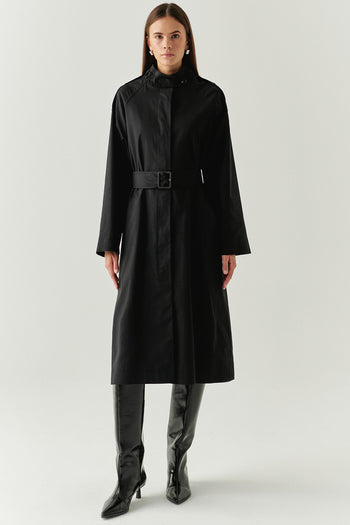 Dik Yaka Kemerli Regular Uzun Siyah Trençkot