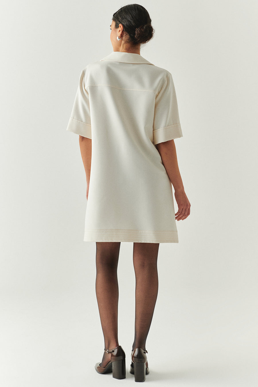 Gömlek Yaka Kısa Kollu Oversize Cepli Krem Mini Elbise