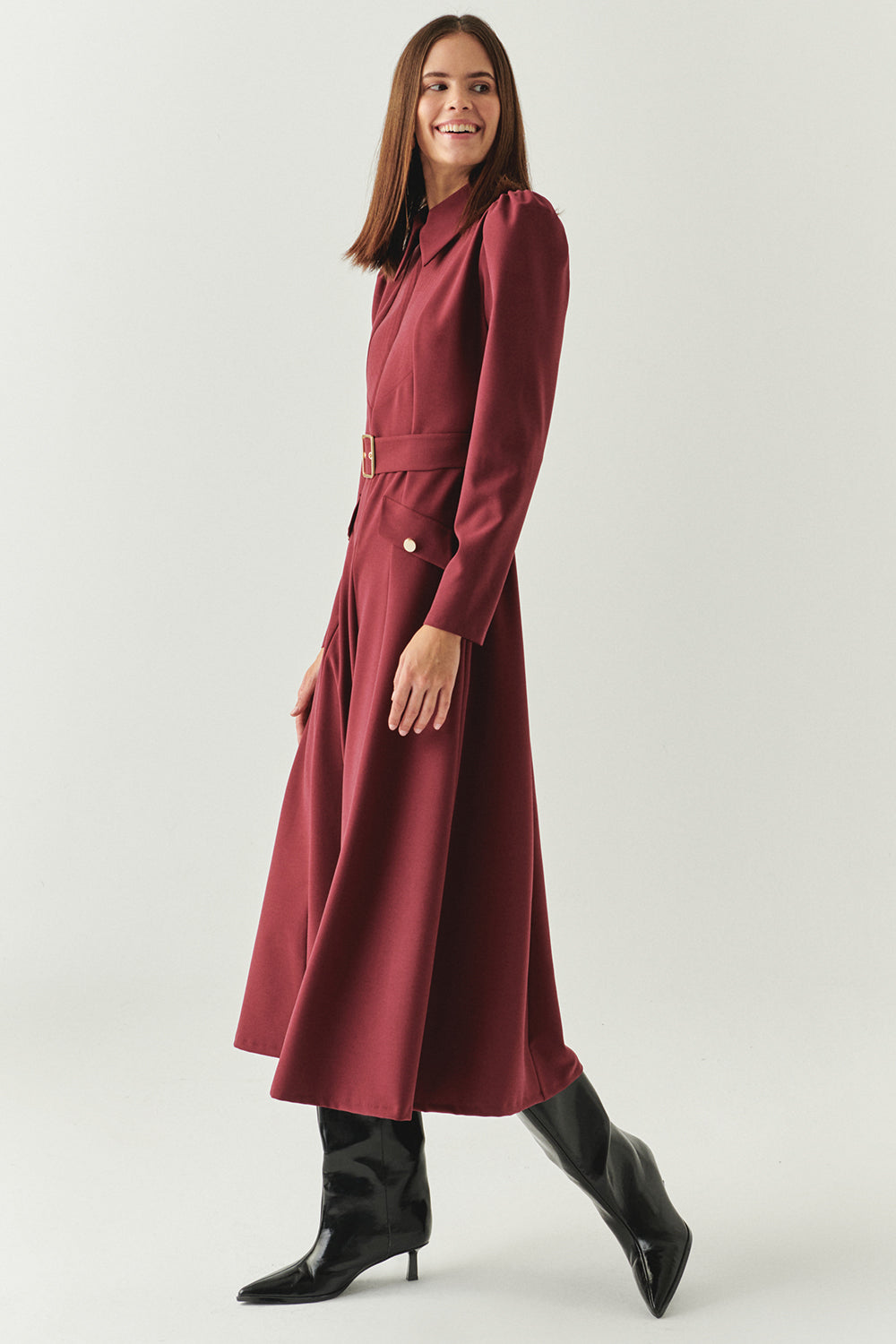 Önden Fermuarlı Kemerli Uzun Kol Slim Fit Vişne Midi Elbise
