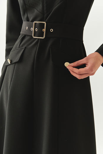 Önden Fermuarlı Kemerli Uzun Kol Slim Fit Siyah Midi Elbise