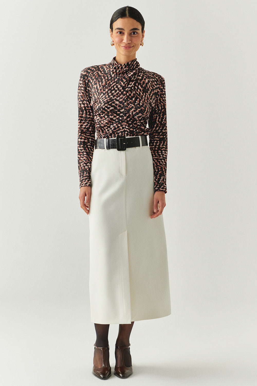 Leopar Desenli Boğazlı Slim Fit Uzun Kollu Örme Bluz