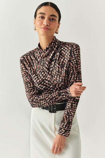 Leopar Desenli Boğazlı Slim Fit Uzun Kollu Örme Bluz
